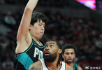nba独行侠 vs雄鹿直播