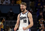 NBA尼克斯队vs勇士队直播