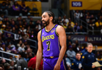 NBA湖人队vs 火箭队直播